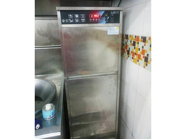 运水烟罩控制箱
